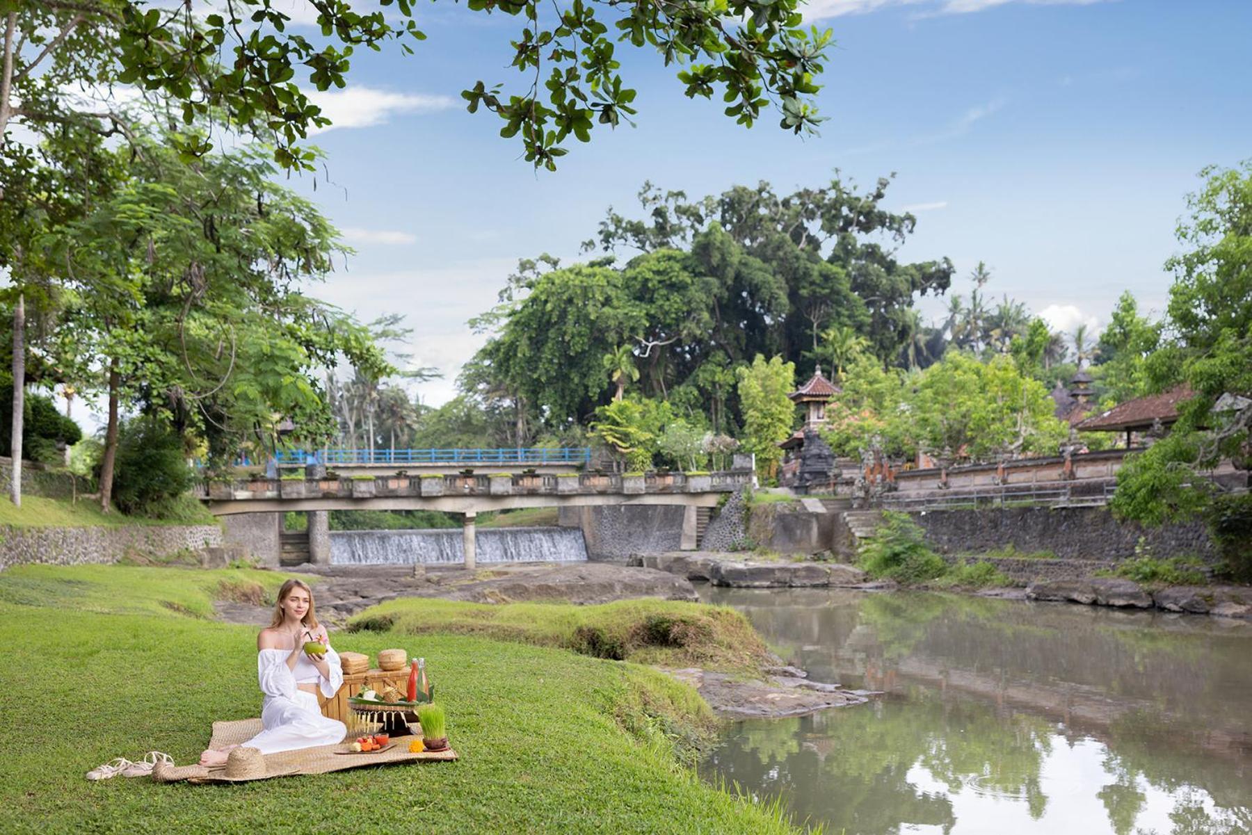 Santi Mandala Villa & Spa Sukawati  Exterior photo