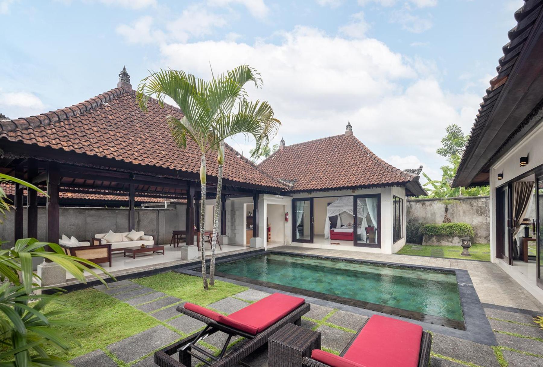 Santi Mandala Villa & Spa Sukawati  Exterior photo