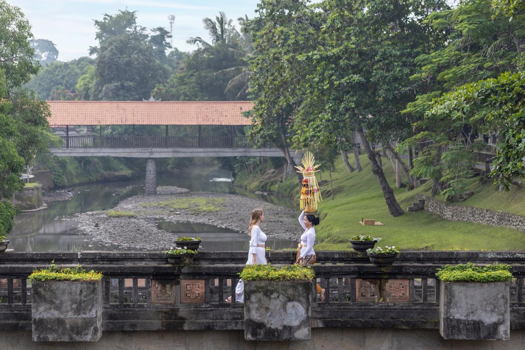 Santi Mandala Villa & Spa Sukawati  Exterior photo