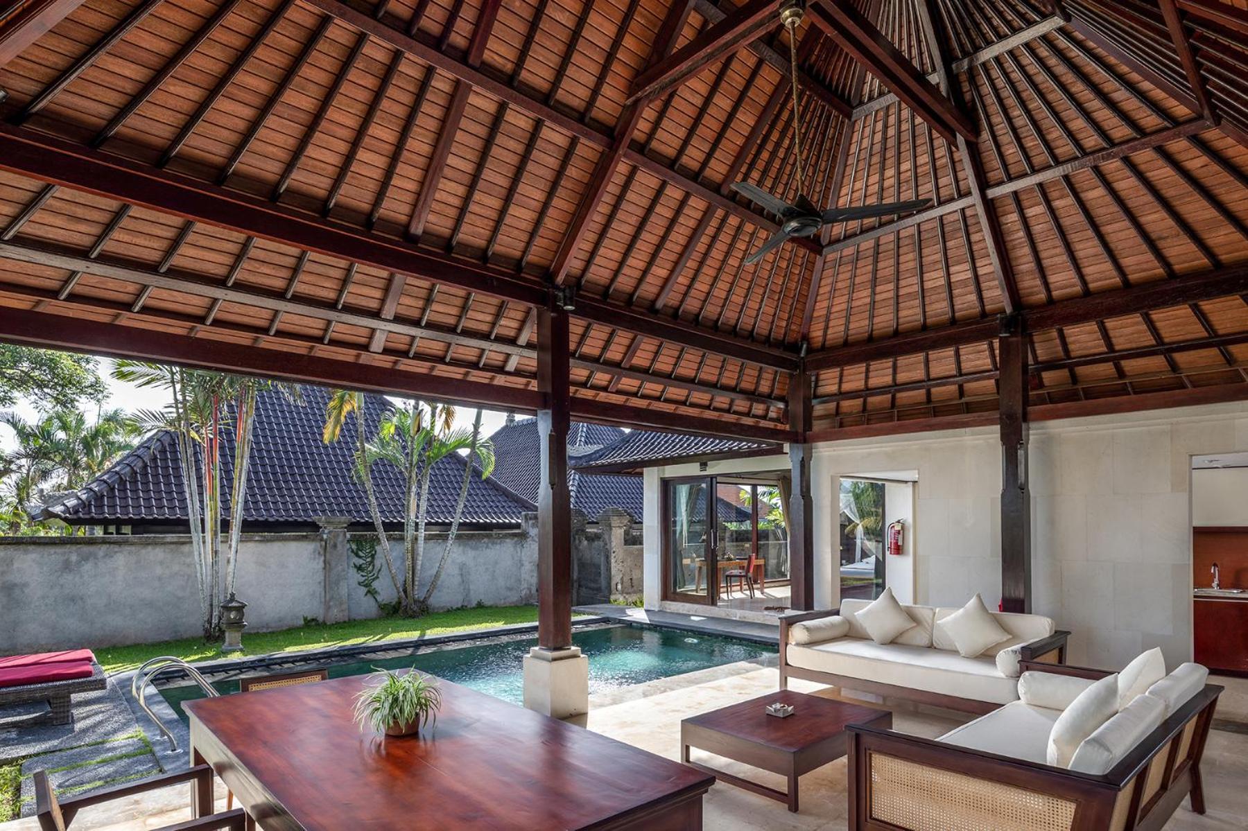 Santi Mandala Villa & Spa Sukawati  Exterior photo